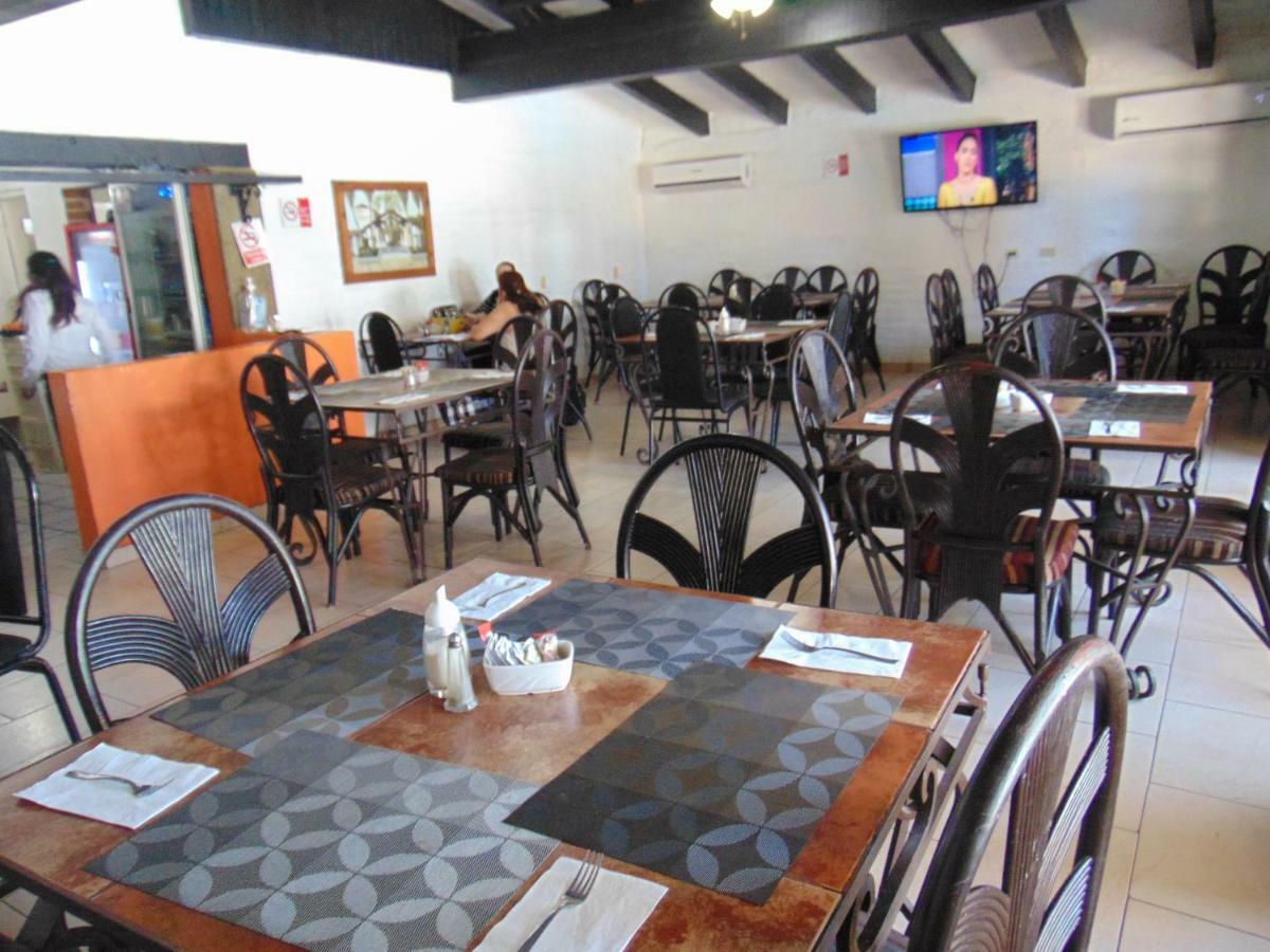 Hotel El Rancho Navojoa Zewnętrze zdjęcie